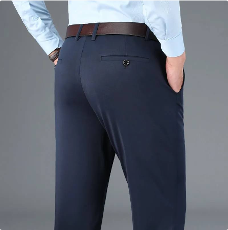 Herrenhose | Gerade Beinführung und Taschenanordnung