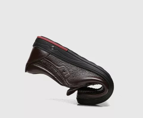 Halbschuhe Herren | Schlupfeinstieg mit Naht und flacher Sohle