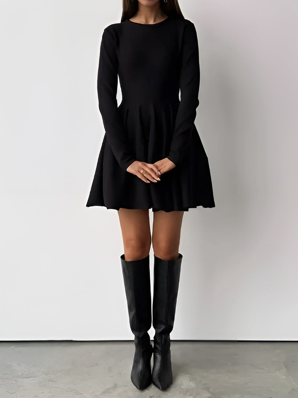 Damen Skaterkleid | lange Ärmel mit definierter Silhouette