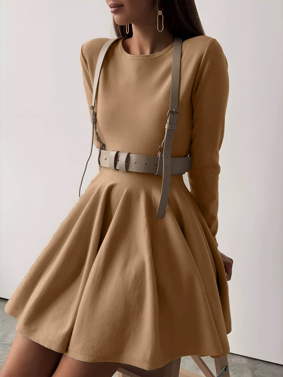 Damen Skaterkleid | lange Ärmel mit definierter Silhouette