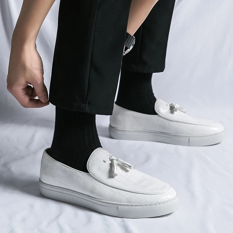 Loafer Herren | Schlupfform mit Zierquasten und Strukturprägung