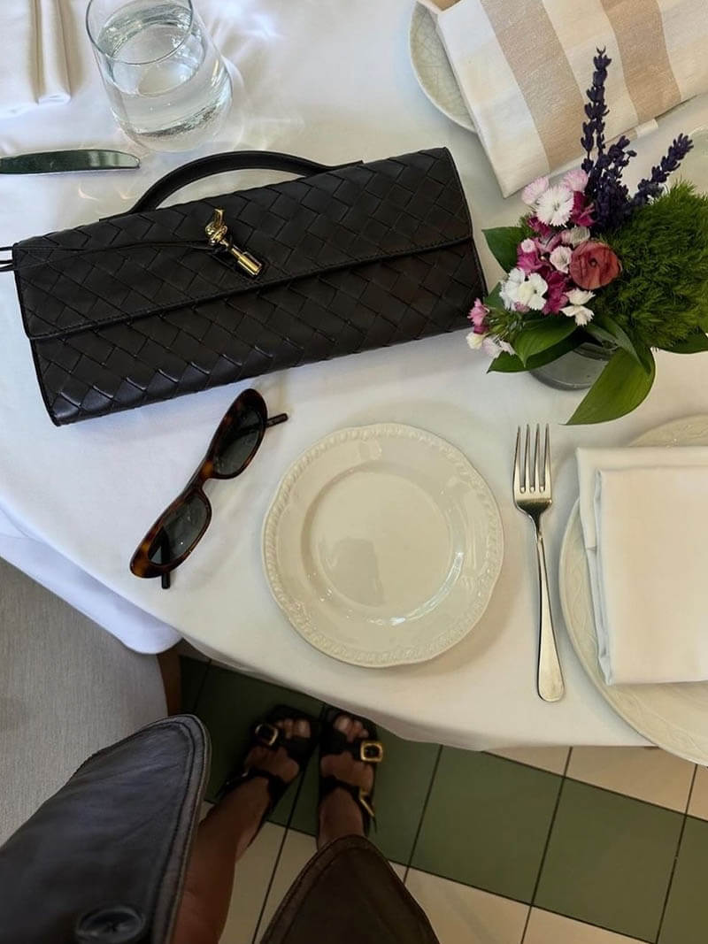 Handtasche Damen | Geflochtene Struktur mit Klappe und Drehverschluss