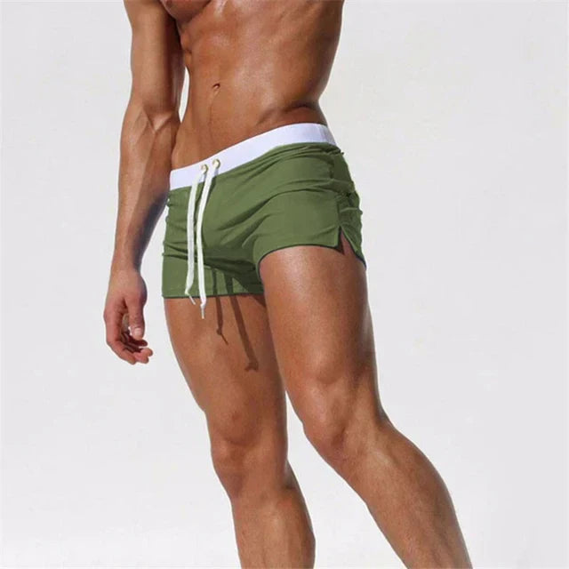 Herren Badehose | Kurz geschnitten mit Kordelzug und Seitenschlitzen