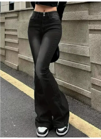 Damen Jeans | High-Waist mit ausgestelltem Beinprofil