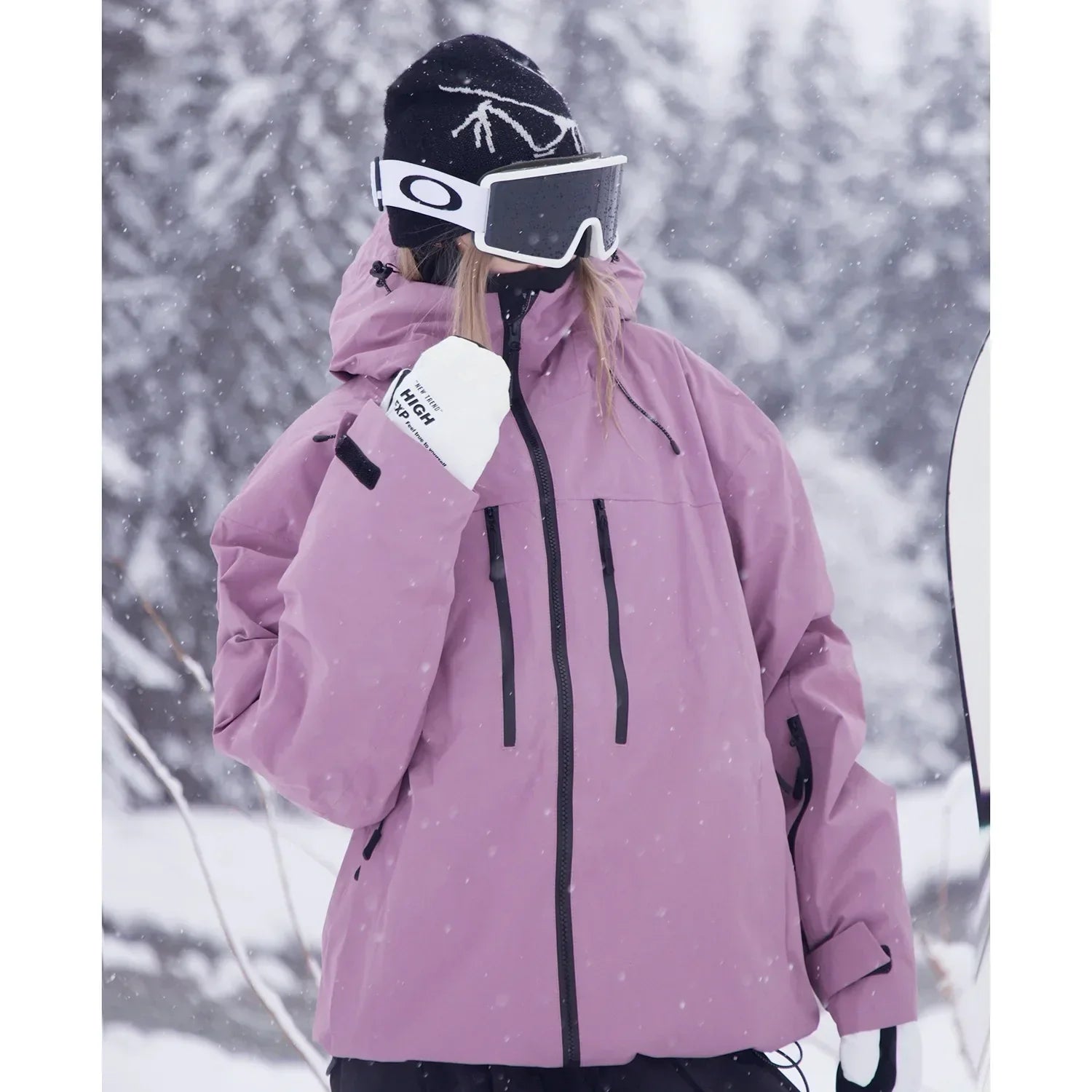 Damen Jacke | Übergangsjacke mit Kapuze und funktionaler Form