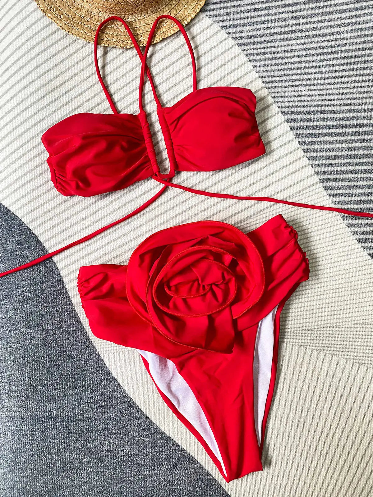 Damen Bikini Set | Halter Top mit Wickelband und Blütendetail
