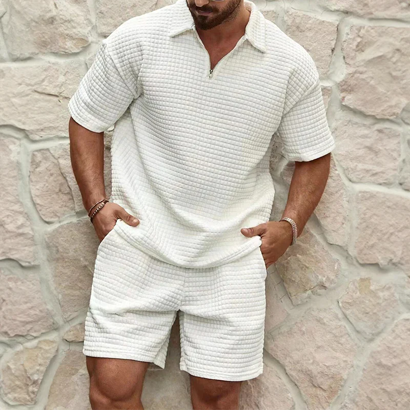 Herren Set | Kurzarm Oberteil mit Reißkragen und Shorts