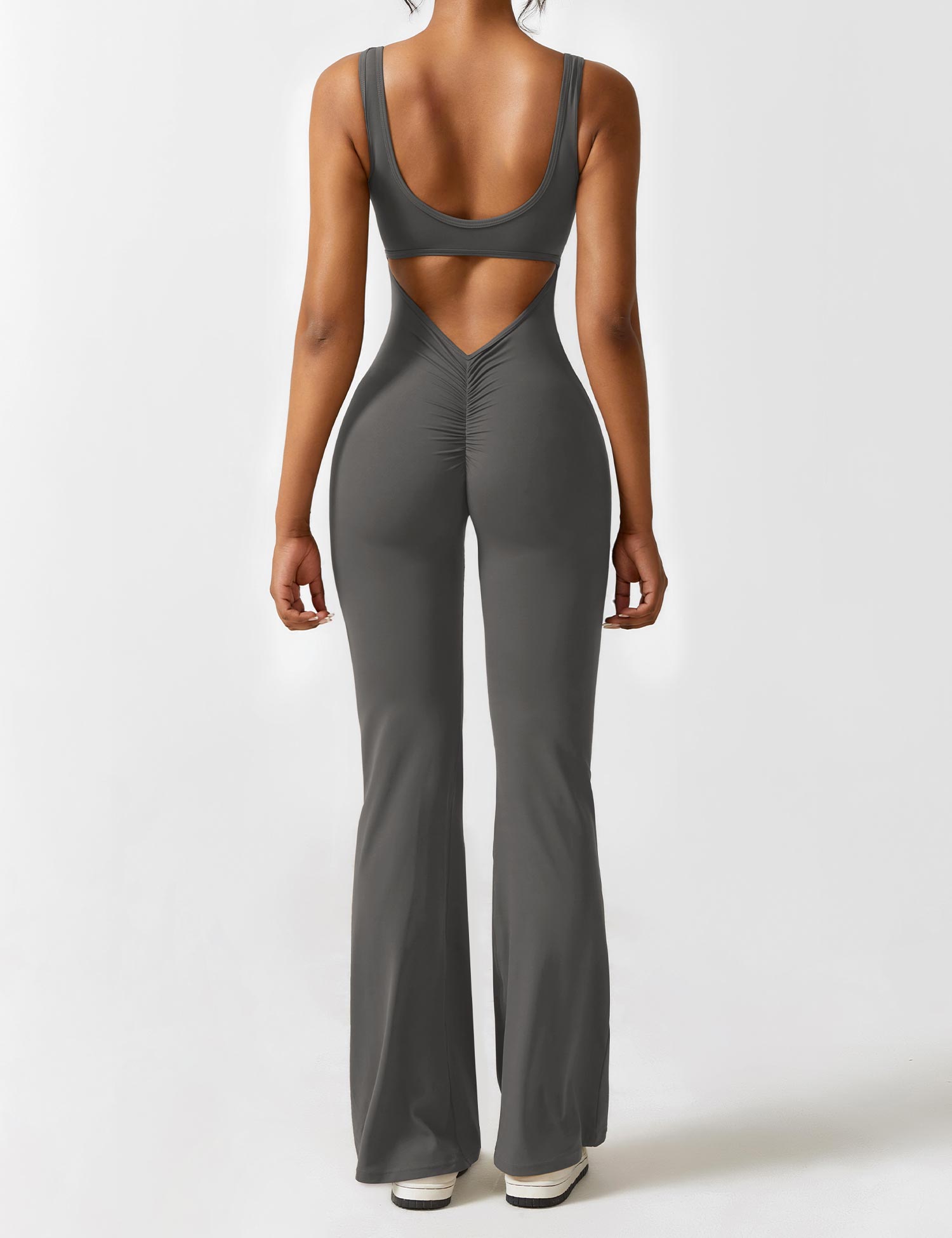 Jumpsuit Damen | Rückenausschnitt mit ausgestelltem Bein