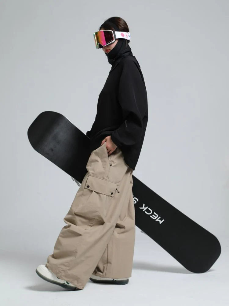 Unisex Hose | baggy Passform mit hohem Bund und Cargotaschen