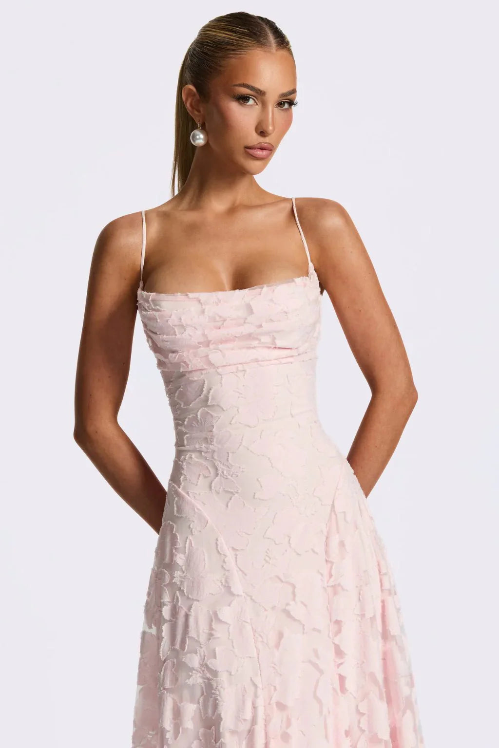 Damen Kleid Maxi | Schmale Träger und figurbetontes Oberteil