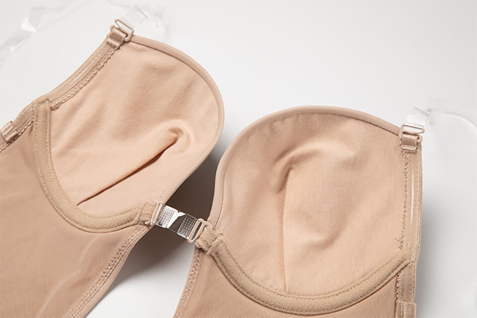 Damen Body Shaper | trägerlos mit tiefem V-Ausschnitt offen