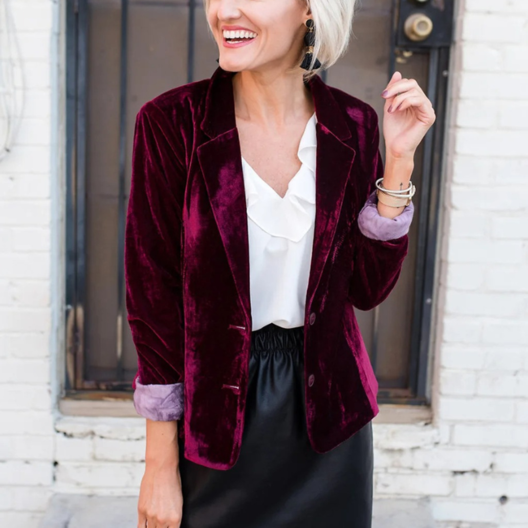 Damen Blazer | klare Form mit langen Ärmeln
