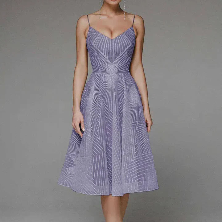Kleid Damen | V-Ausschnitt mit Linienmuster