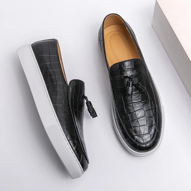 Loafer Herren | Schlupfform mit Zierquasten und Strukturprägung