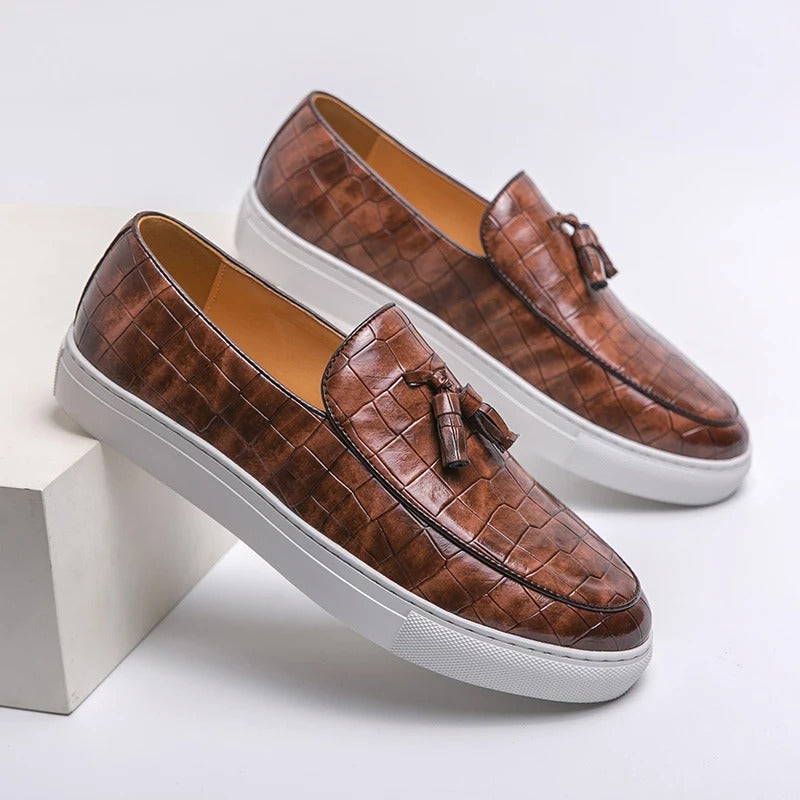 Loafer Herren | Schlupfform mit Zierquasten und Strukturprägung