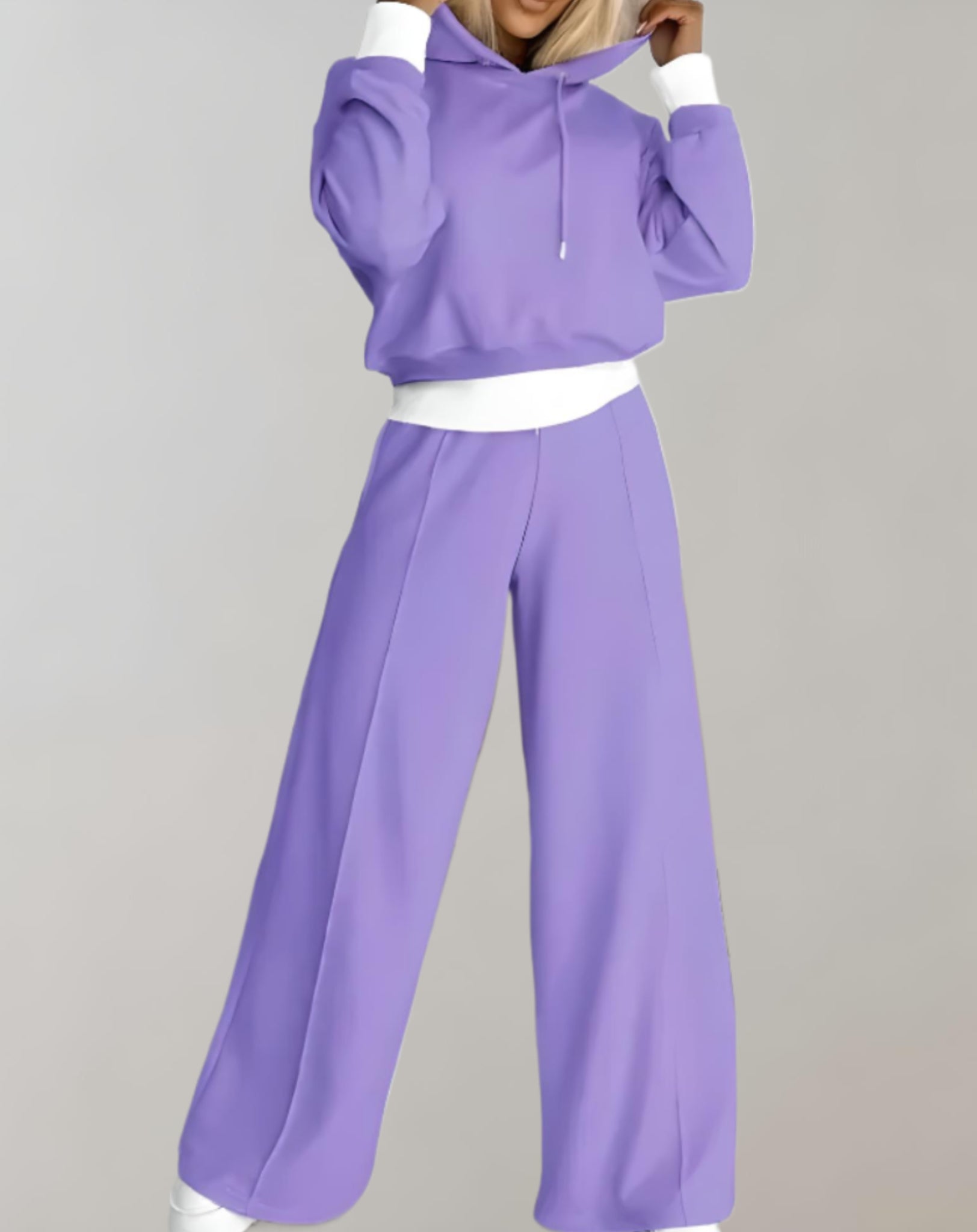 Damen Set | Cropped Hoodie mit weiter Hose und Bund