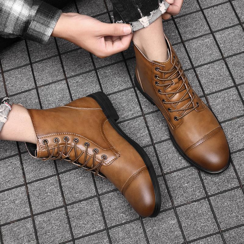 Stiefel Herren | Klassische Form mit Einheitlicher Sohle
