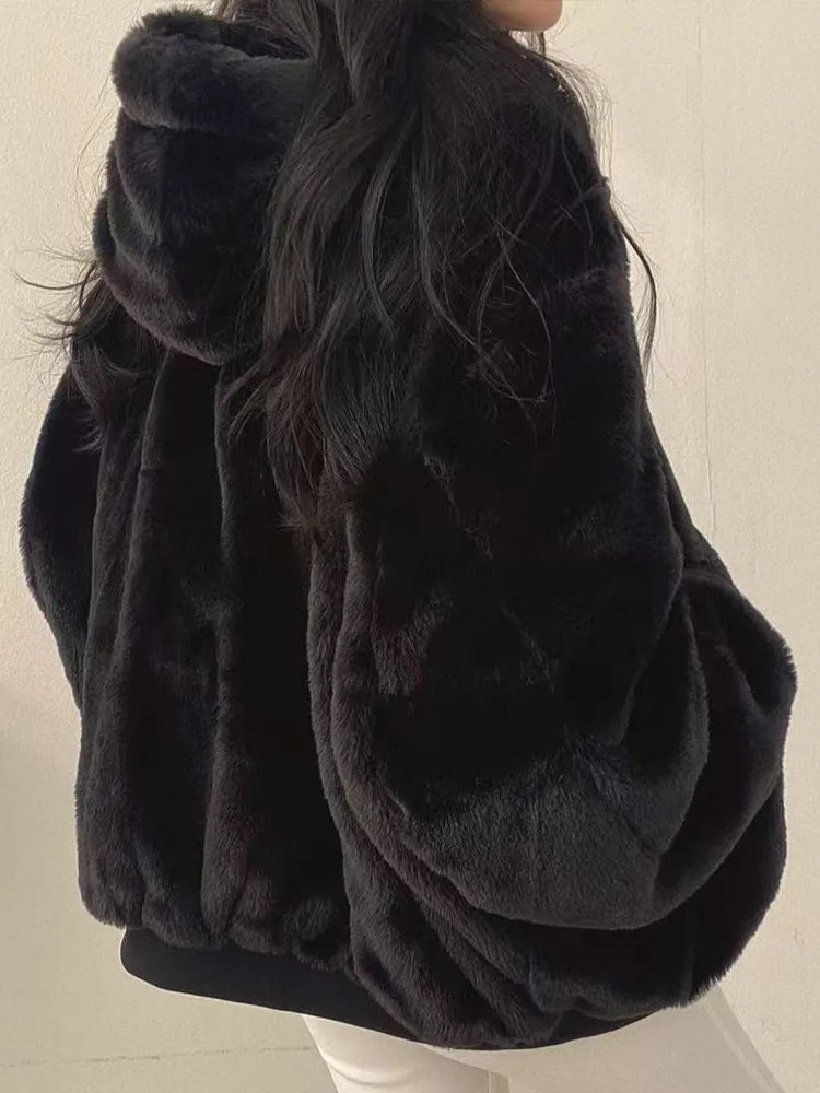 Damen Jacke | Langer Schnitt mit Kapuzenanbindung und Frontöffnung