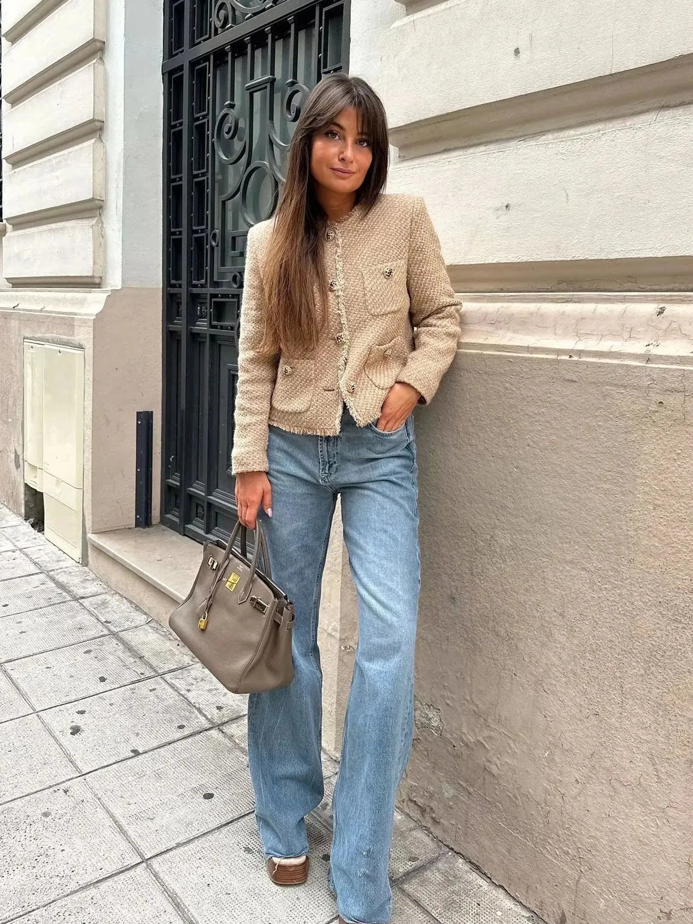 Damen Blazer | verkürzte Länge mit klarer Schnittführung