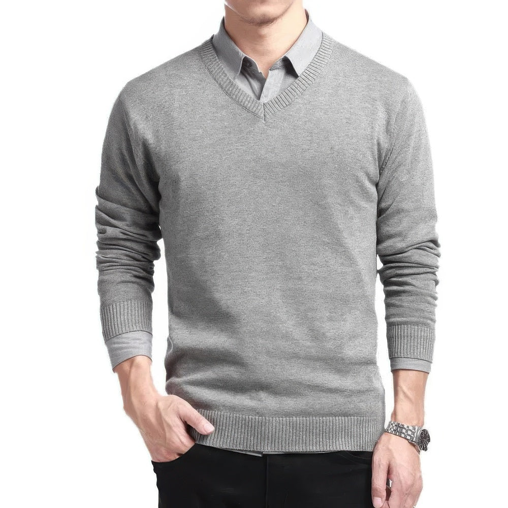 Herren Pullover | V-Ausschnitt mit klarer Linienführung