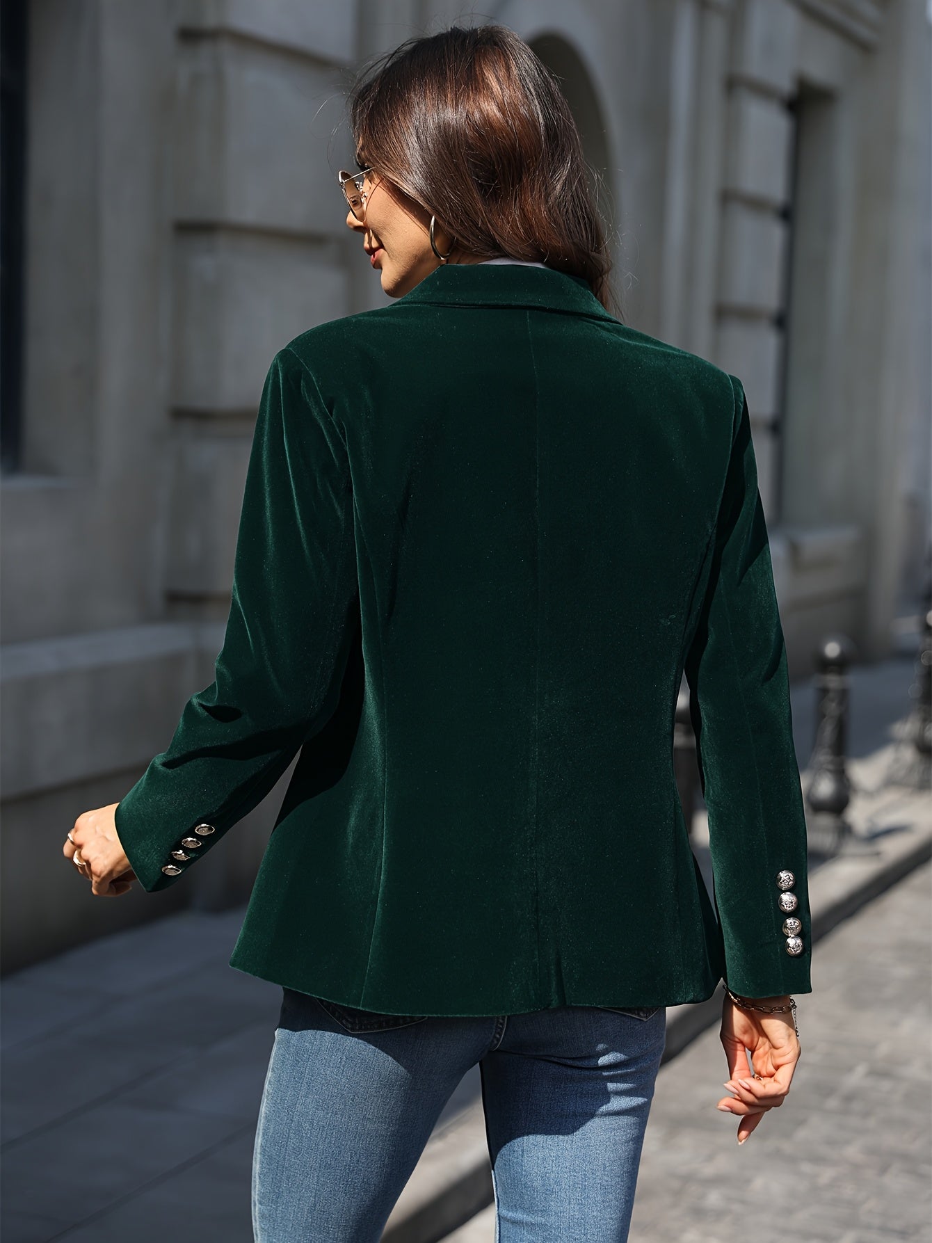 Damen Blazer | klassische Silhouette mit klarer Frontpartie