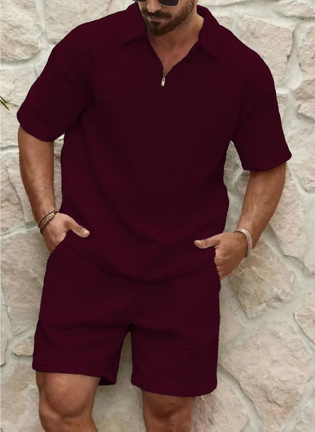 Herren Set | Kurzarm Oberteil mit Reißkragen und Shorts
