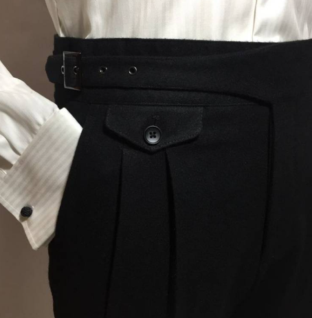 Hose Herren | Hohe Taille mit Bundlaschen