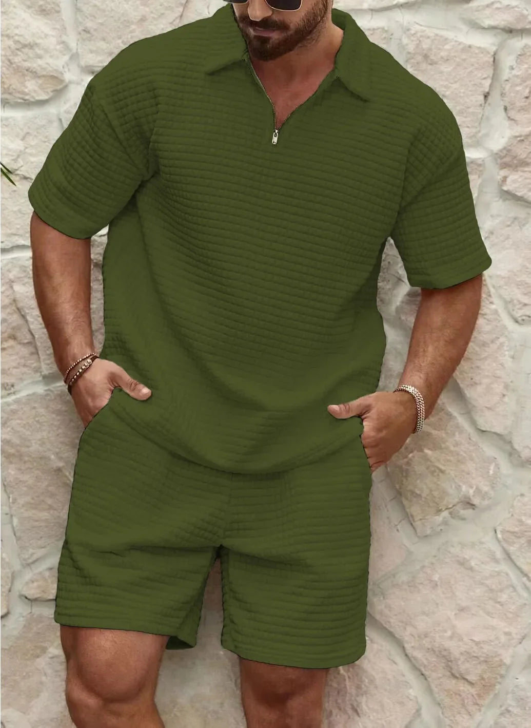 Herren Set | Kurzarm Oberteil mit Reißkragen und Shorts