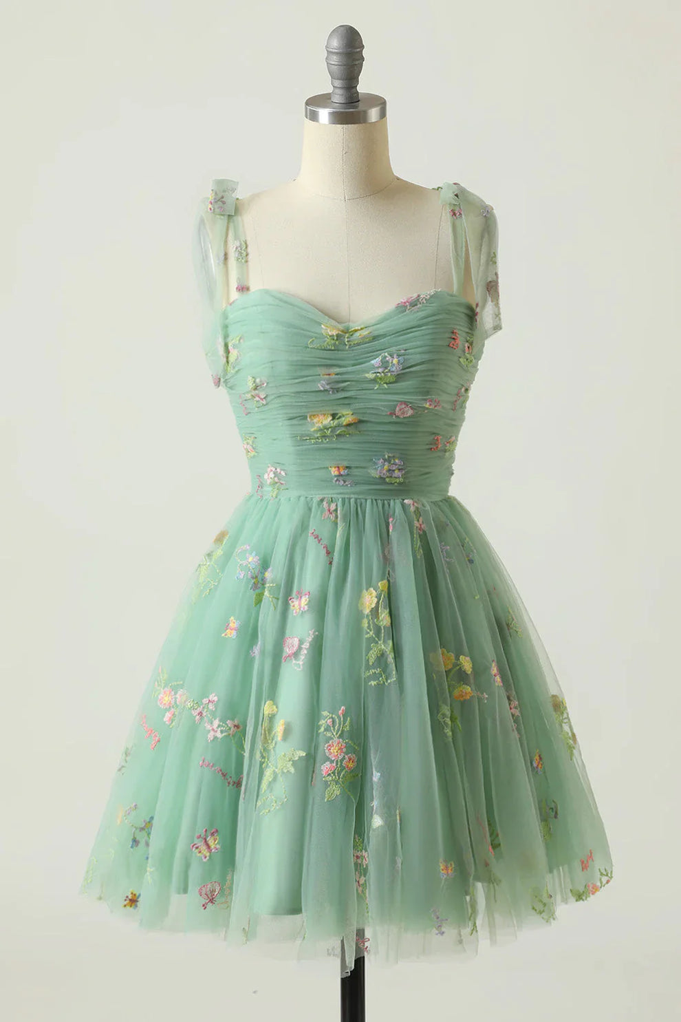 Damen Kleid | Trägerdesign mit ausgestelltem Mehrlagenrock